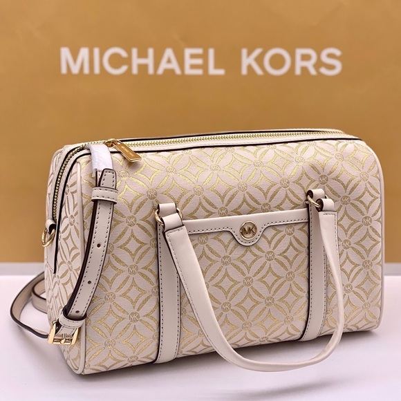 MICHAEL KORS MEDIUM DUFFLE SATCHEL
CROSSBODY BAG - Picture 8 of 9